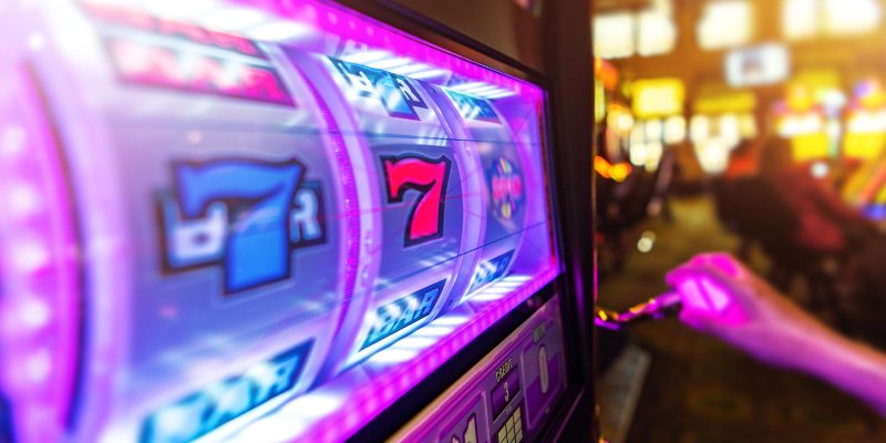 Lựa chọn thời điểm ít game thủ để nhấn nút quay